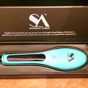 Straight Ahead Straightener Ceramic Brush